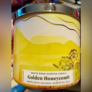 🍯 GOLDEN HONEYCOMB White Barn Bath & Body 3 Wick Butterscotch Retired